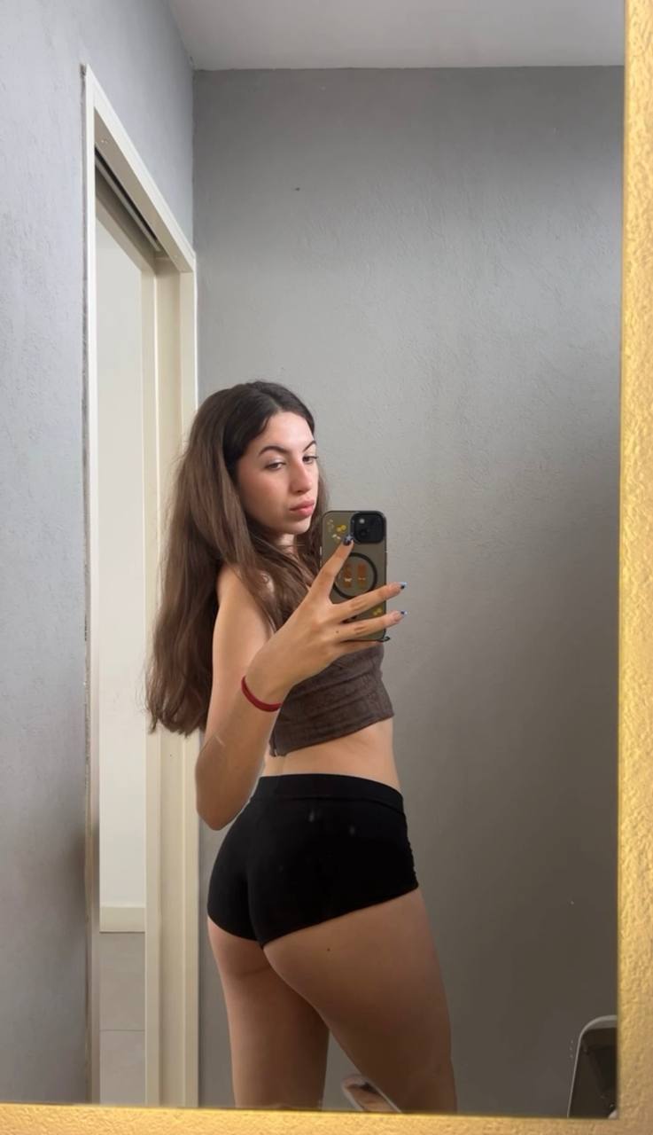 Amber in her underwear in Zagreb