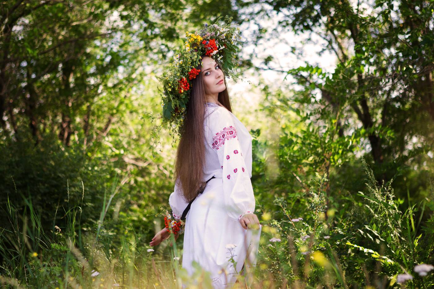 Slavic girls brings the glow — live moments in Zagreb